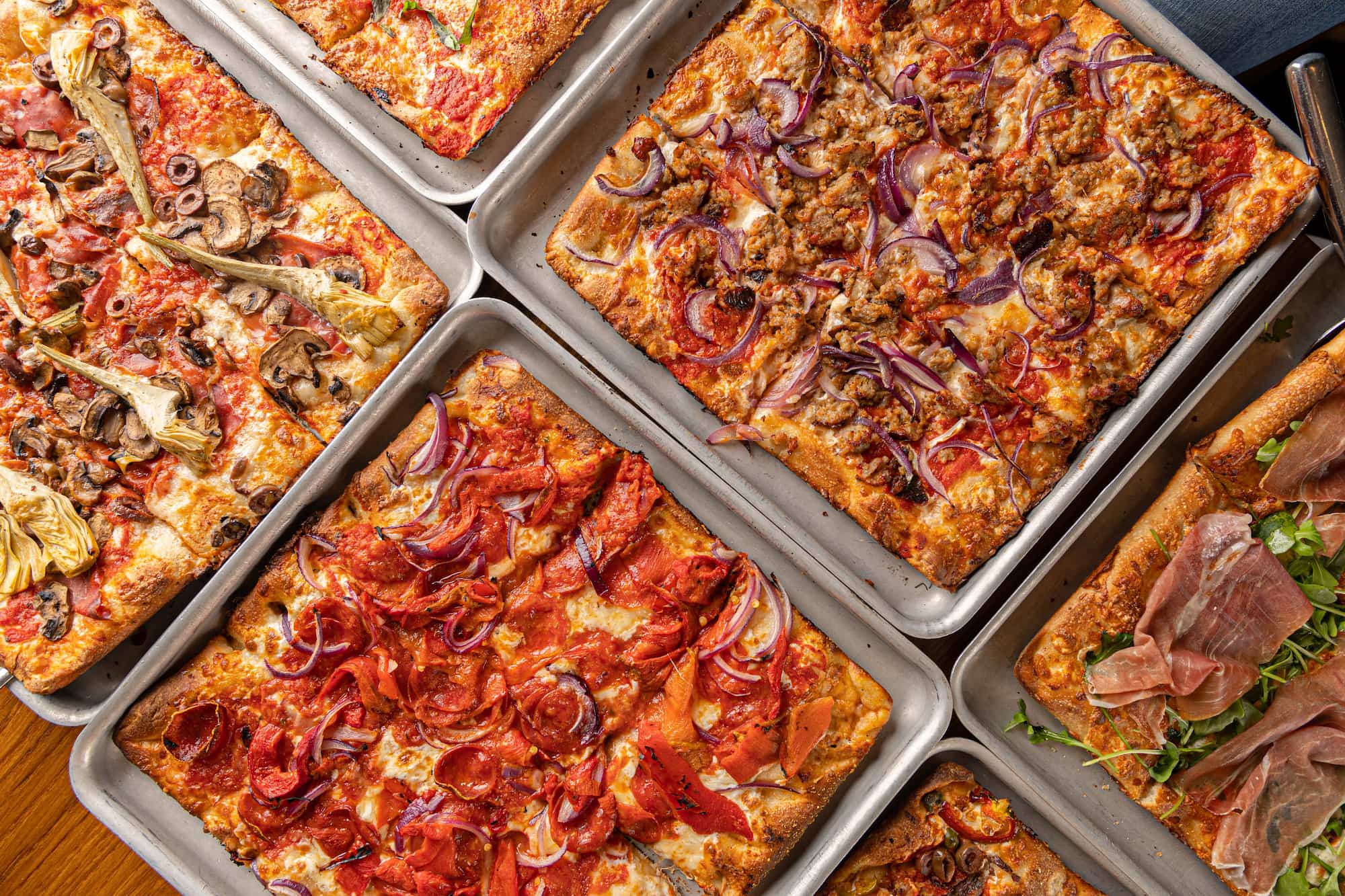 Location New York City | Adrienne’s Pizzabar | Stone Street, Financial